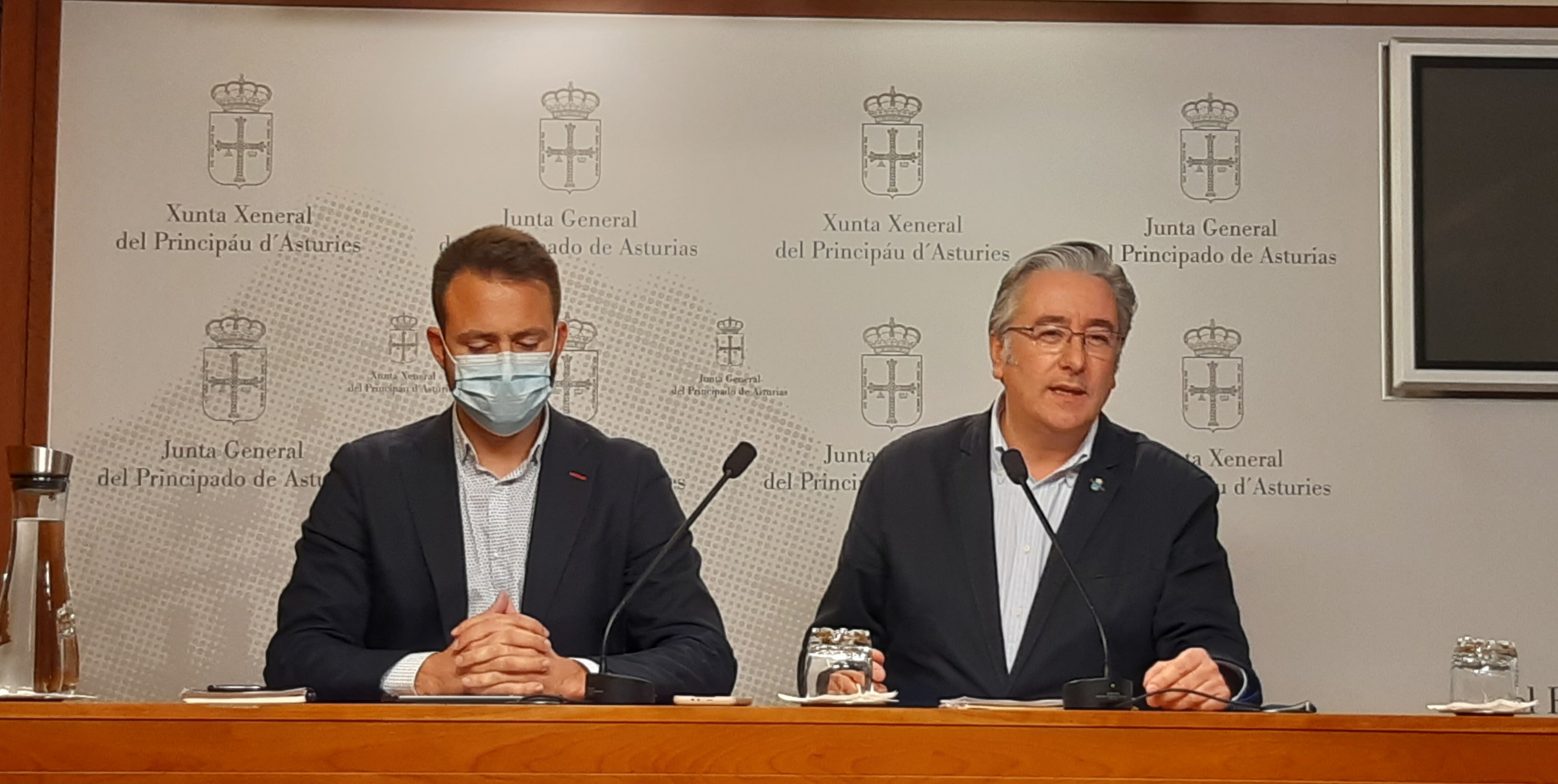 El PP exigirá explicaciones parlamentarias para "desenmascarar" a Barbón El PP exigirá explicaciones parlamentarias para "desenmascarar" a Barbón
