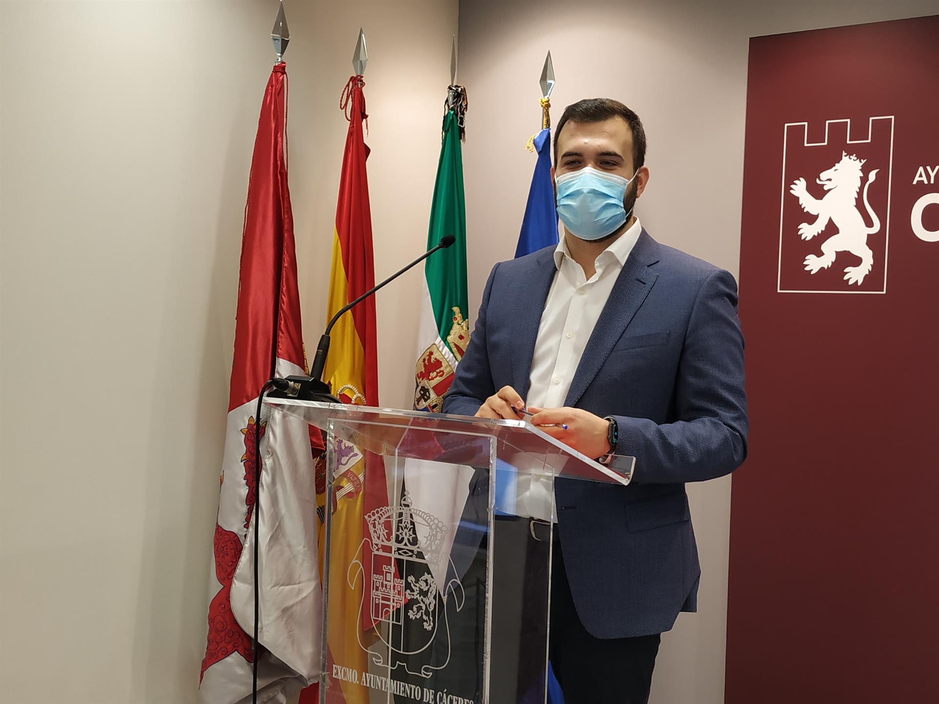 El Ayuntamiento de Cáceres contrata a abogados medioambientales para temas como las fotovoltaicas o la mina de litio El Ayuntamiento de Cáceres contrata a abogados medioambientales para temas como las fotovoltaicas o la mina de litio