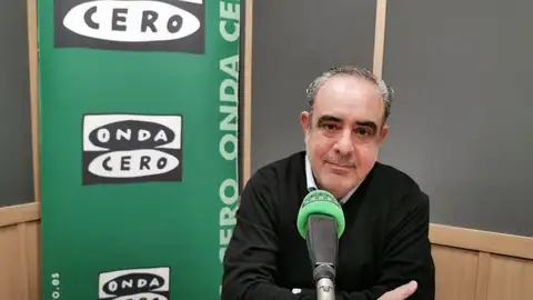 Ignacio Amirola en los estudios de Onda Cero Alicante Ignacio Amirola