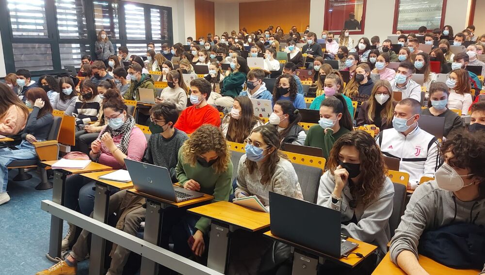 Estudiantes de la UJI