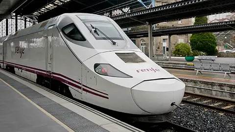 Tren Renfe Reunión en A Coruña con afectados