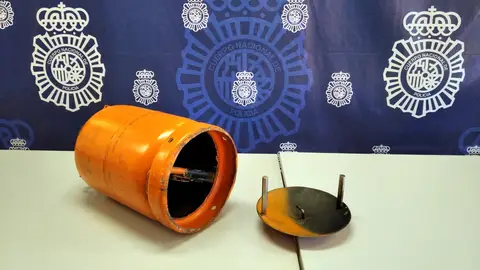 Bombona de butano que usaban los detenidos en Elche para transportar la droga. Bombona de butano que usaban los detenidos en Elche para transportar la droga.