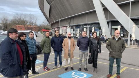 Los hosteleros del Molin&oacute;n reunidos con Foro Asturias