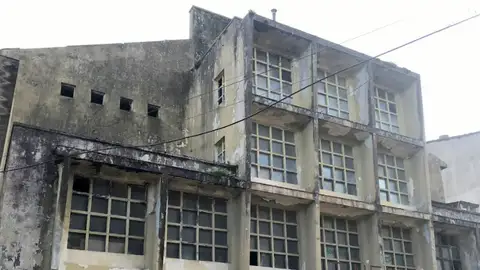 Edificio del viejo cine Edificio del viejo cine