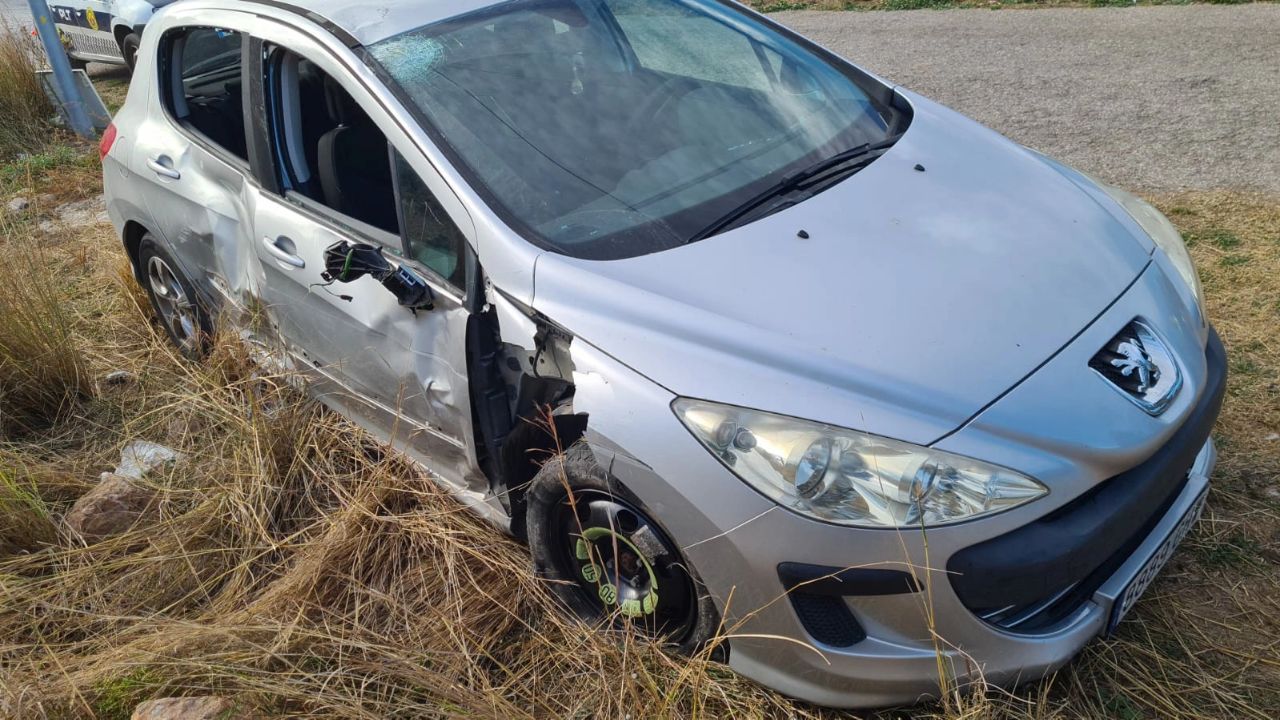 Cómo saber si tengo que llevar en el coche la caja negra de la DGT: quiénes están obligados Cómo saber si tengo que llevar en el coche la caja negra de la DGT: quiénes están obligados