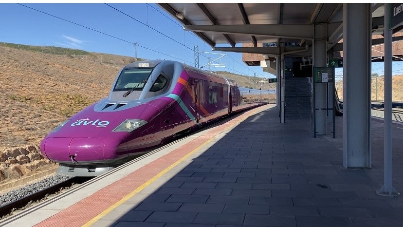 La línea del AVE Madrid-Cuenca-Valencia recupera este jueves la normalidad La línea del AVE Madrid-Cuenca-Valencia recupera este jueves la normalidad