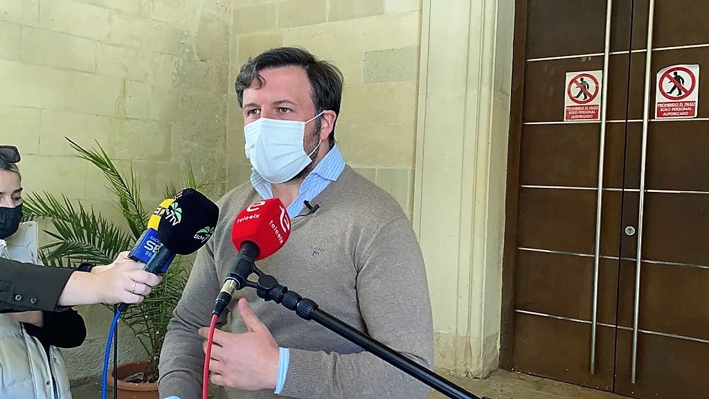 El PP de Elche lleva al pleno del Ayuntamiento la reprobación del ministro Miquel Iceta por la negativa de la cesión de la Dama El PP de Elche lleva al pleno del Ayuntamiento la reprobación del ministro Miquel Iceta por la negativa de la cesión de la Dama