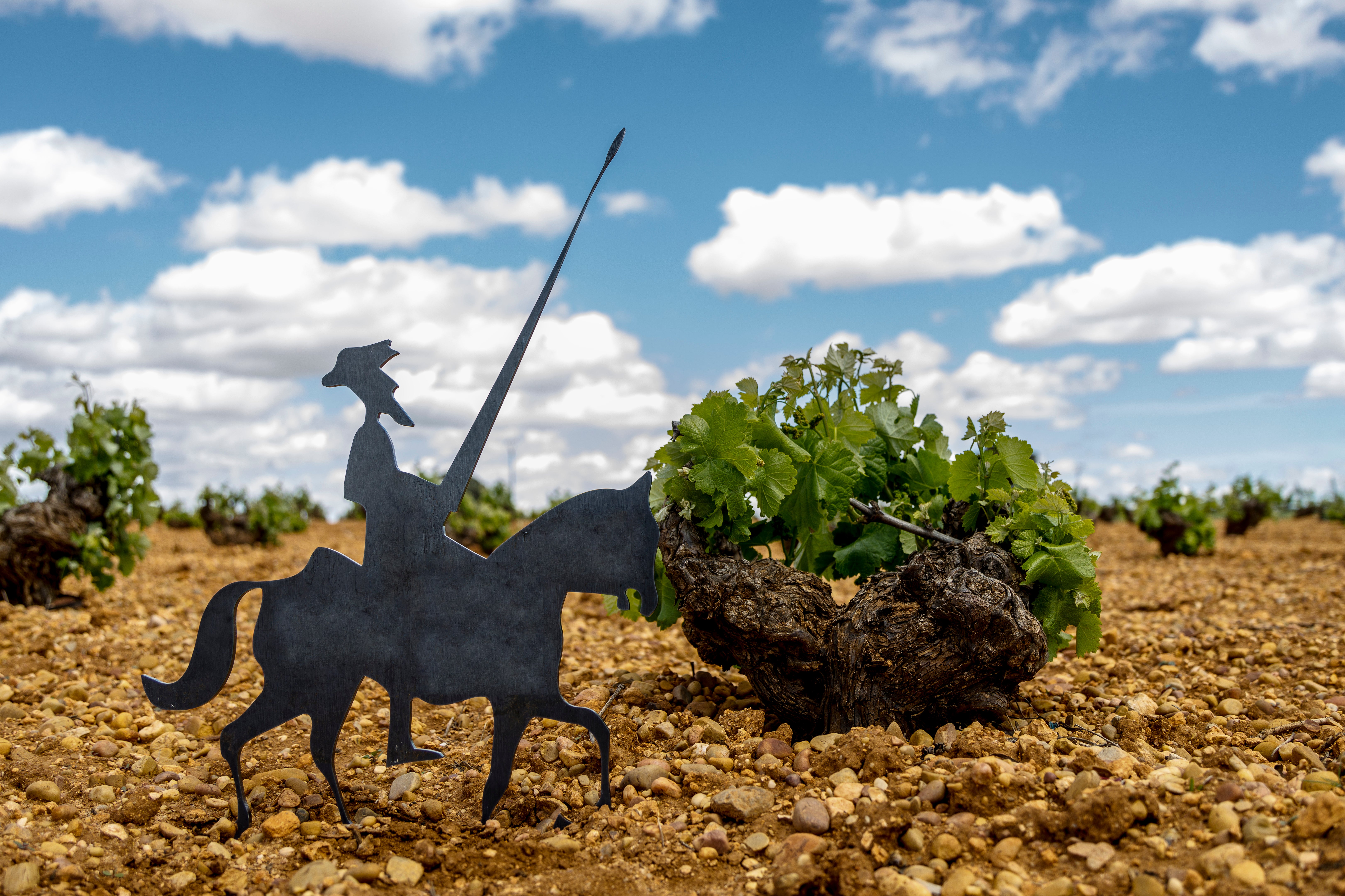 Qué ver en los pueblos del vino manchego: de Tomelloso a El Toboso episode artwork