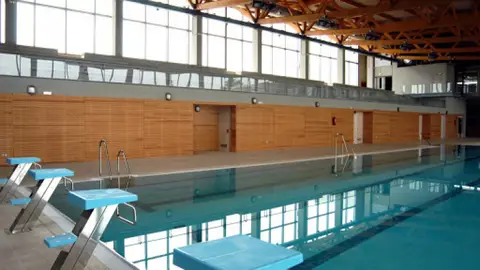 Piscina "Fuente de la Niña". Piscina "Fuente de la Niña".