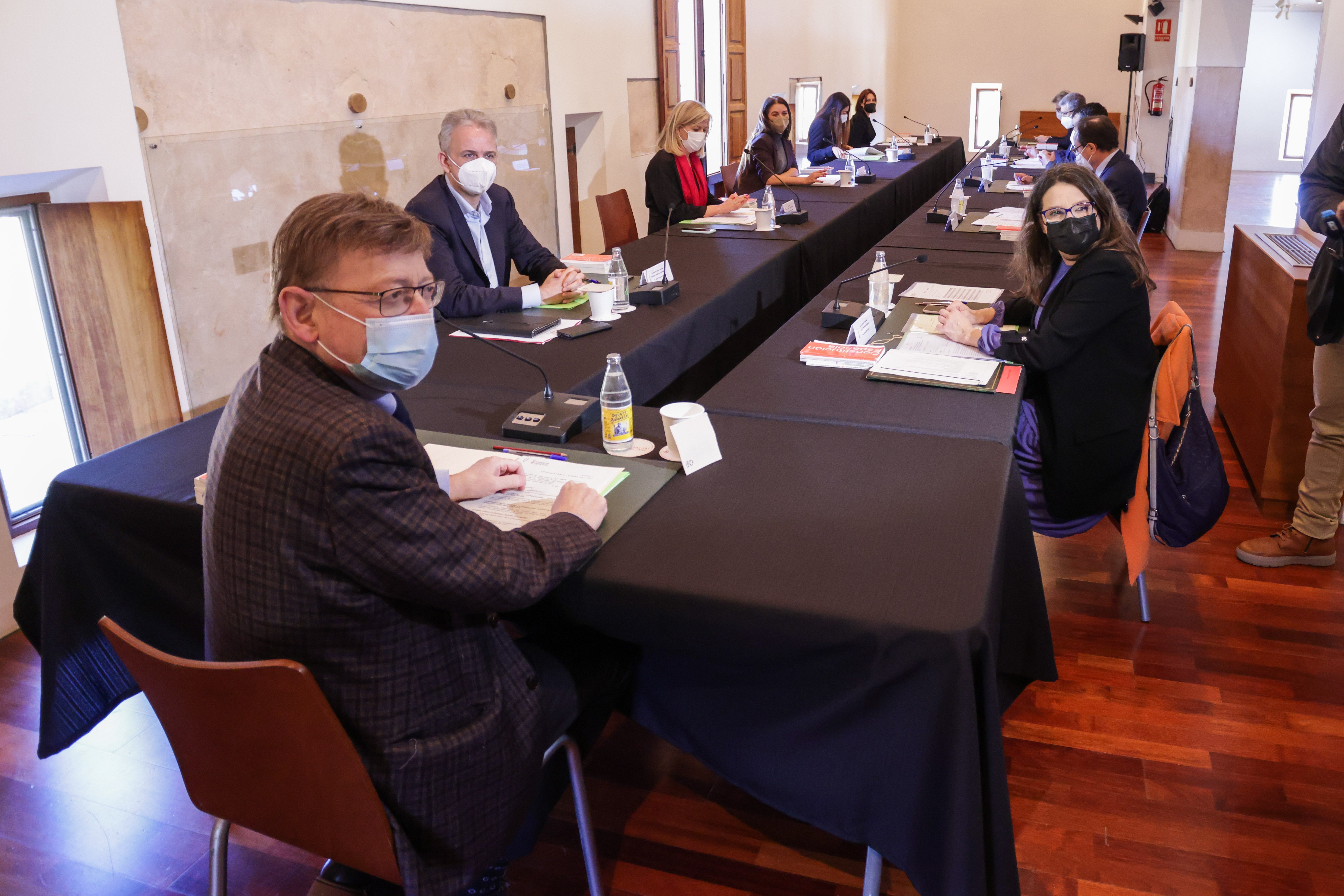El president Ximo Puig cree que la situación del PP hace mucho daño a la política El president Ximo Puig cree que la situación del PP hace mucho daño a la política