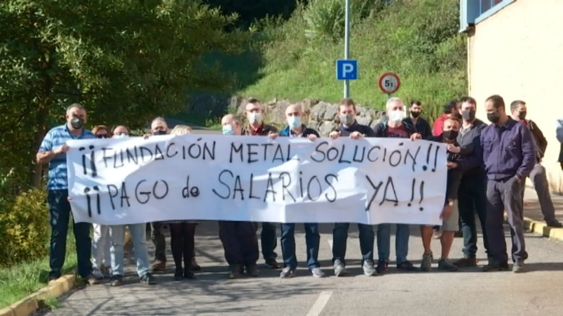 Protesta de los trabajadores de la Fundación Metal