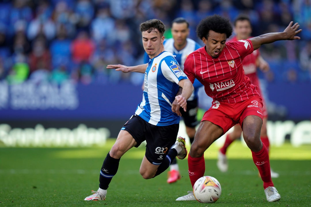 El Sevilla se aleja de la Liga y el Espanyol no encuentra el triunfo El Sevilla se aleja de la Liga y el Espanyol no encuentra el triunfo