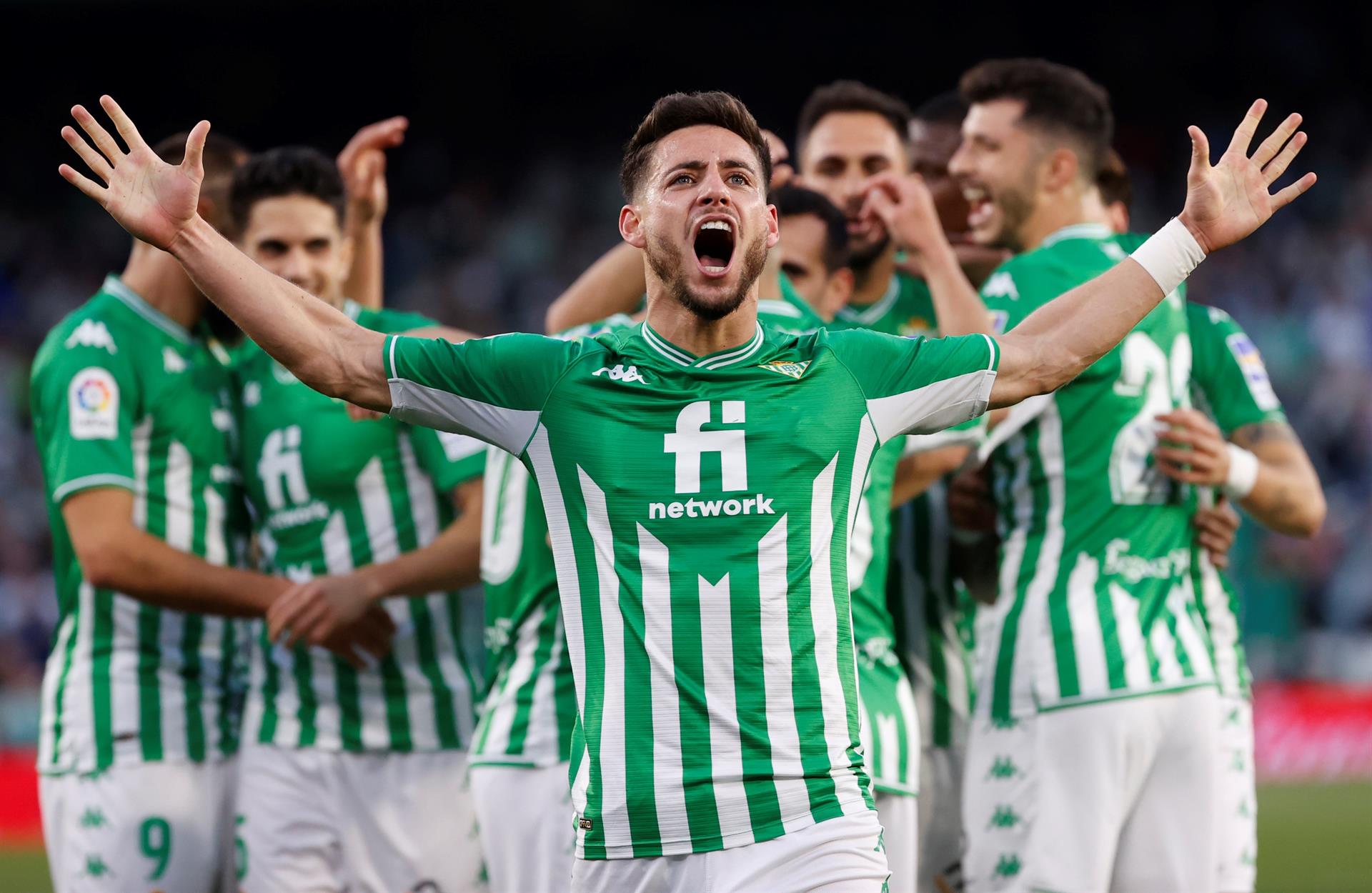 El Betis sufre para ganar a un combativo Mallorca El Betis sufre para ganar a un combativo Mallorca