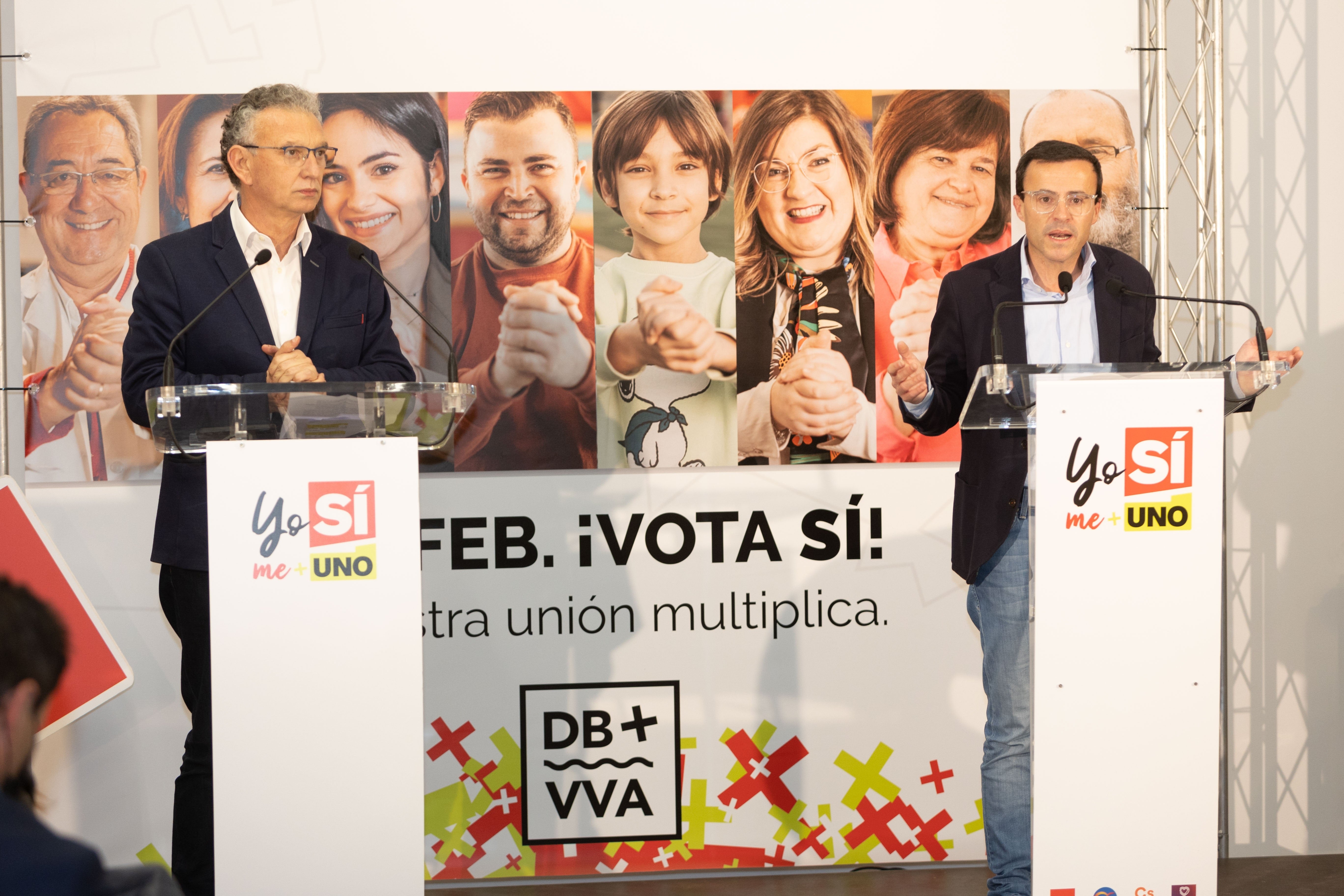 Los alcaldes de Don Benito y Villanueva de la Serena celebran la unión de los dos pueblo: "Nos dijeron que estábamos locos" Los alcaldes de Don Benito y Villanueva de la Serena celebran la unión de los dos pueblo: "Nos dijeron que estábamos locos"