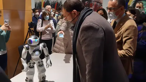 Una docena de jóvenes con escoliosis utilizan corsés 3D desarrollados en Asturias Una docena de jóvenes con escoliosis utilizan corsés 3D desarrollados en Asturias
