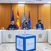 El delegado del Gobierno avala la “estrategia de especialización termal” de la Deputación de Ourense El delegado del Gobierno avala la “estrategia de especialización termal” de la Deputación de Ourense