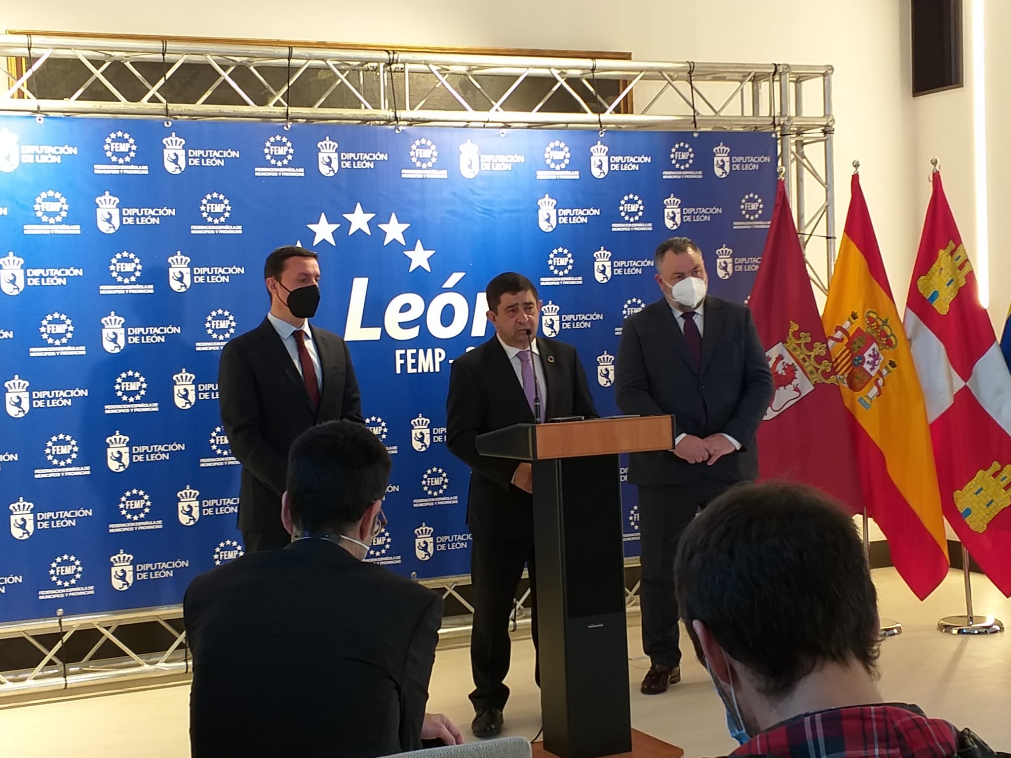 León acoge la comisión de diputaciones León acoge la comisión de diputaciones