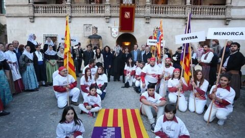 Actividades festivas con motivo del Dia de les Illes Balears
