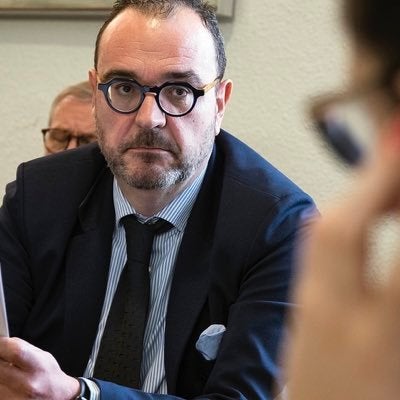 Rubén Amón indulta a Juan Pablo Colmenarejo: "Un periodista íntegro, sin renunciar nunca a su independencia y a su honestidad" Rubén Amón indulta a Juan Pablo Colmenarejo: "Un periodista íntegro, sin renunciar nunca a su independencia y a su honestidad"