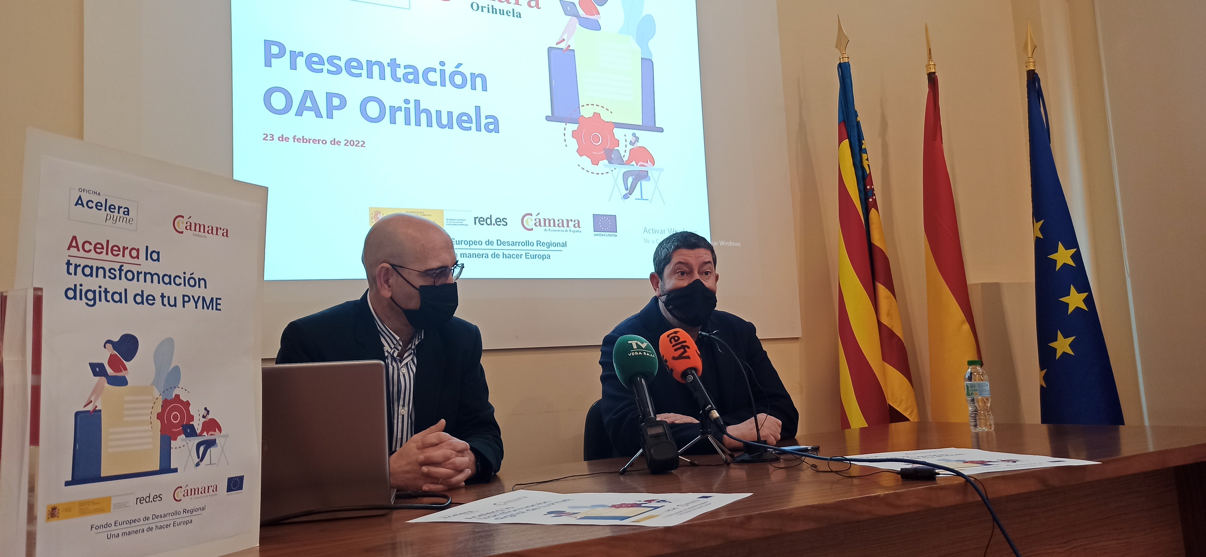 Cámara Orihuela acoge una oficina de Acelera Pyme para gestionar las ayudas del programa Kit Digital Cámara Orihuela acoge una oficina de Acelera Pyme para gestionar las ayudas del programa Kit Digital