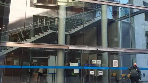 Un año y ocho meses de prisión por abandonar dos gatos en Oviedo Un año y ocho meses de prisión por abandonar dos gatos en Oviedo