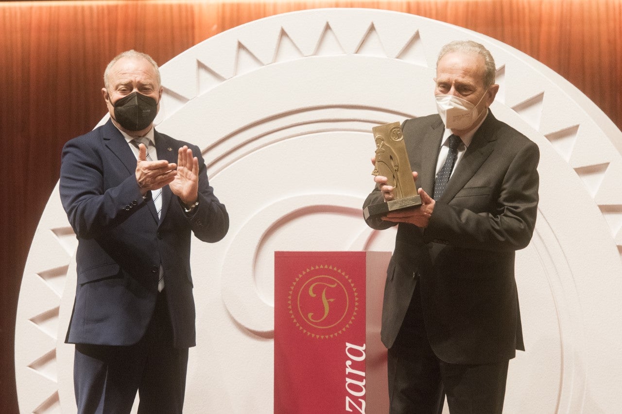 "Es fundamental la aportación de la ganadería extensiva a los territorios de montaña" "Es fundamental la aportación de la ganadería extensiva a los territorios de montaña"