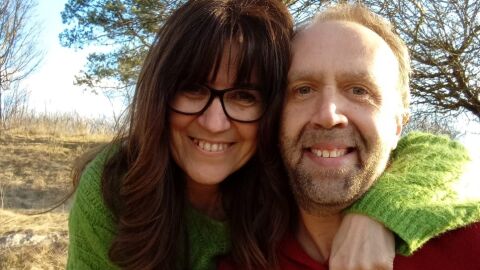 Mar&iacute;a Jes&uacute;s y Juan Luis durante una parada en Francia