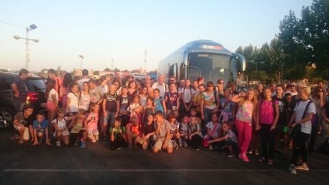 Ni&ntilde;os acogidos por CREAN durante un verano