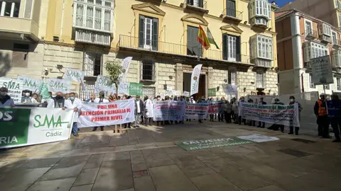 Concentracion Sindicato Médico Andaluz Exigen mejoras en la sanidad pública