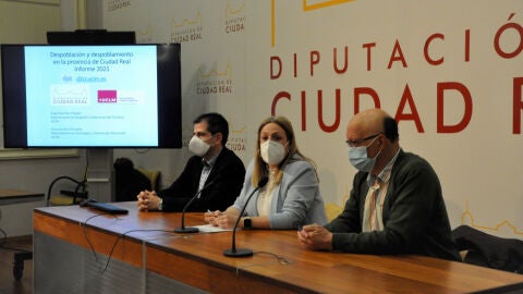 Presentación de la actualización del informe de despoblación y despoblamiento Presentación de la actualización del informe de despoblación y despoblamiento