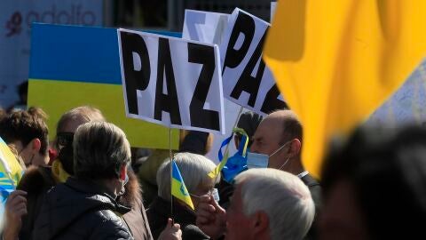 Vista de una manifestaci&oacute;n contra la guerra de Ucrania / Efe