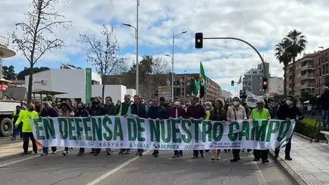 La plataforma en defensa del campo extremeño "tomaba" AGROEXPO para defender sus reivindicaciones La plataforma en defensa del campo extremeño "tomaba" AGROEXPO para defender sus reivindicaciones