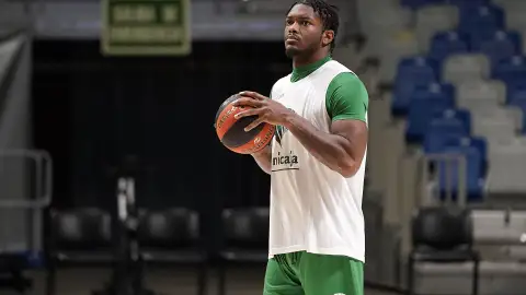 Cameron Oliver, de Unicaja Cameron Oliver, de Unicaja