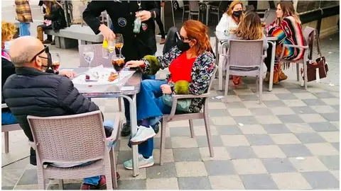 València se dota de una nueva ordenanza municipal contra el ruido Terraza de hostelería
