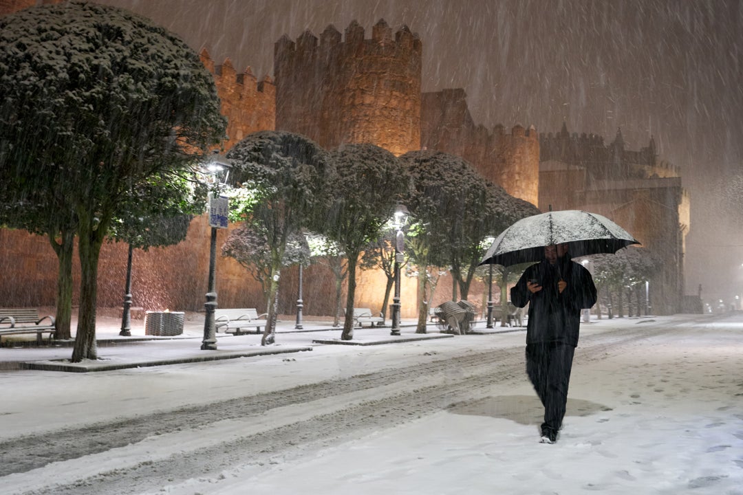 Lluvia, frío e intensas nevadas: así será el tiempo el primer fin de semana de marzo Lluvia, frío e intensas nevadas: así será el tiempo el primer fin de semana de marzo