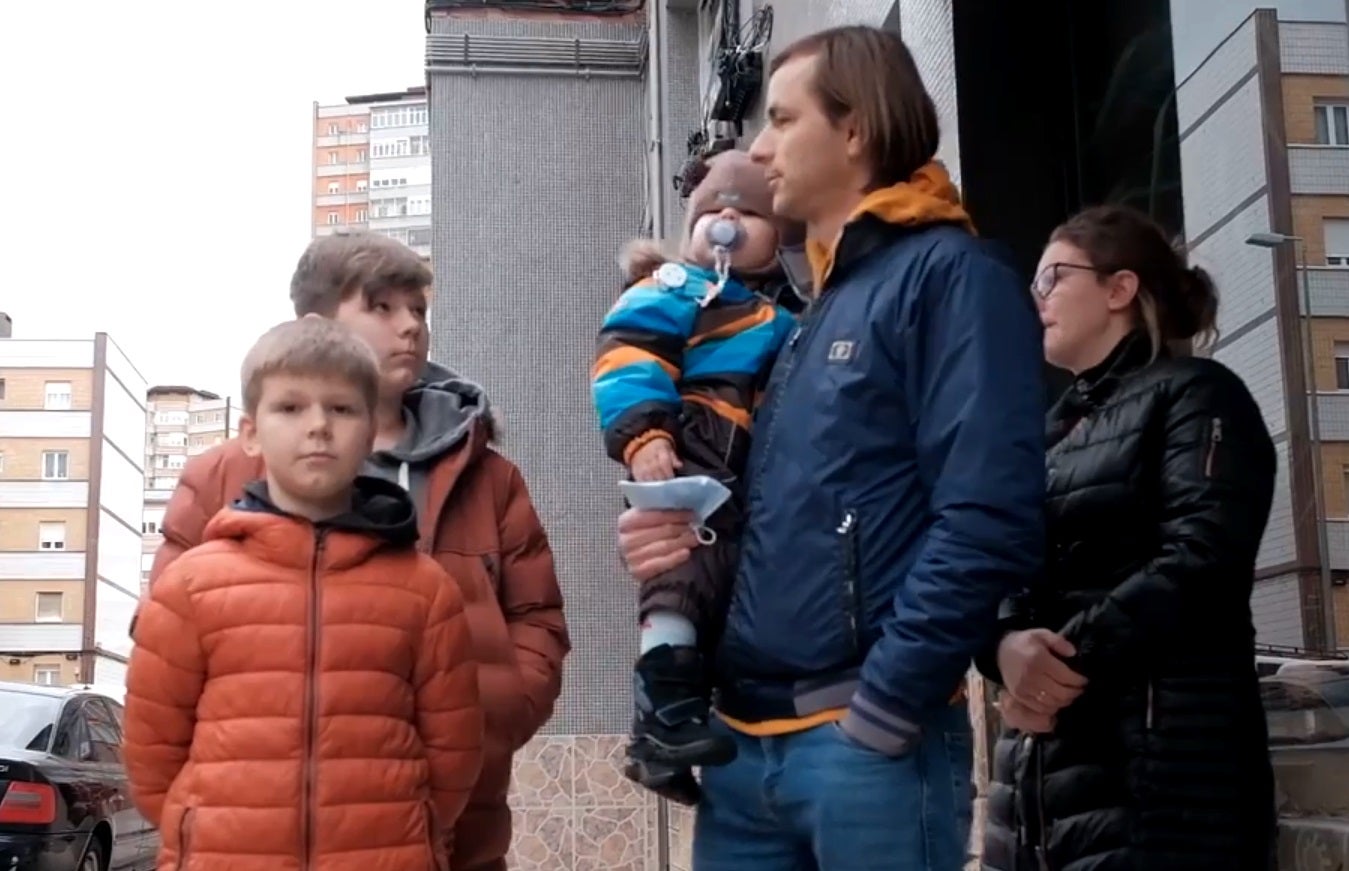 Llega a Asturias la primera familia ucraniana Llega a Asturias la primera familia ucraniana