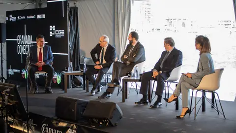Afrontar el reto de la nueva Política Agraria Común e invertir en promoción del producto, claves para el sector agroindustrial granadino Afrontar el reto de la nueva Política Agraria Común e invertir en promoción del producto, claves para el sector agroindustrial granadino