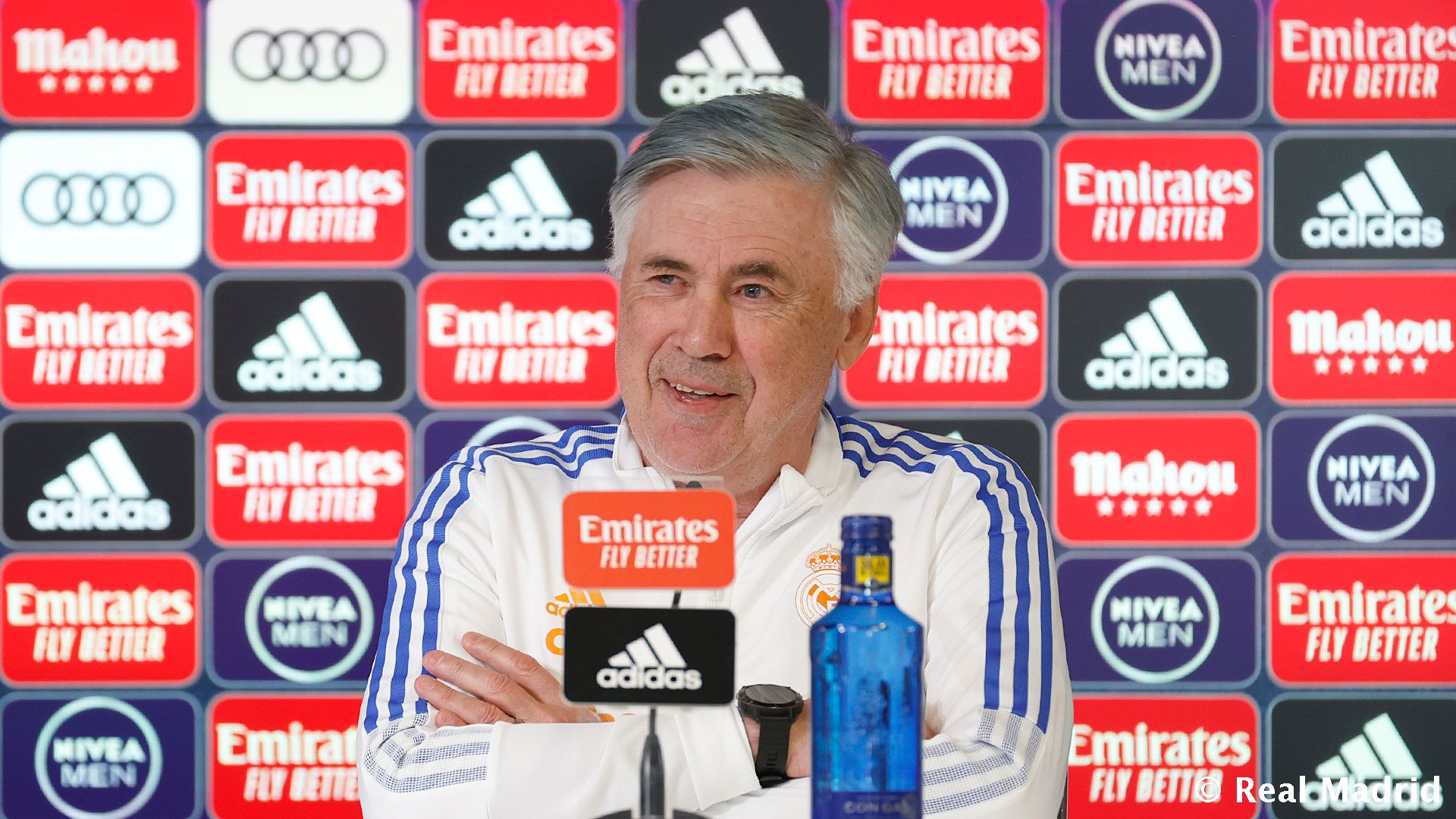 Carlo Ancelotti: “No necesito hacer cuentas” Carlo Ancelotti: “No necesito hacer cuentas”