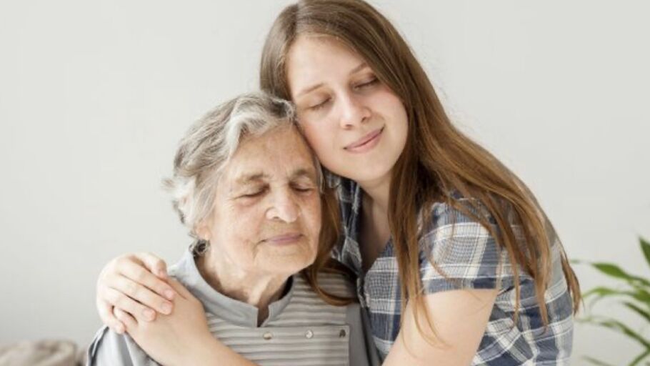 Abuela y nieta