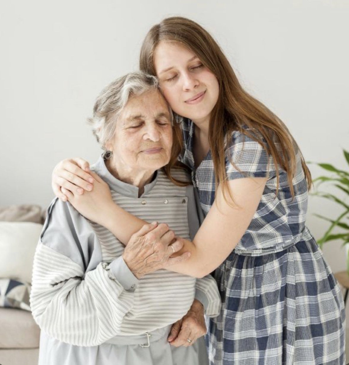 En Más de uno Alicante hablamos de cómo el cerebro de las abuelas activa áreas como la empatía emocional en presencia de sus nietos En Más de uno Alicante hablamos de cómo el cerebro de las abuelas activa áreas como la empatía emocional en presencia de sus nietos