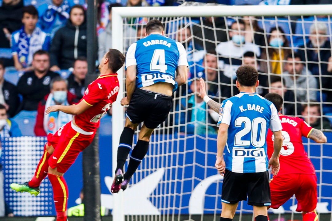 El Espanyol resucita a costa del Getafe El Espanyol resucita a costa del Getafe