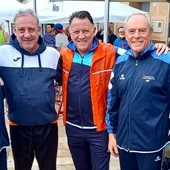 El medallista olímpico Fermín Cacho participó en la carrera popular de Benijófar El medallista olímpico Fermín Cacho participó en la carrera popular de Benijófar