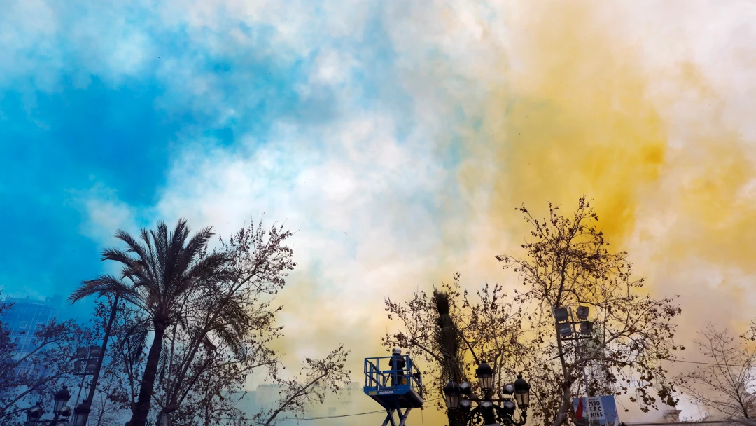 La quinta mascletà de las Fallas se convierte en homenaje al pueblo ucraniano EFE