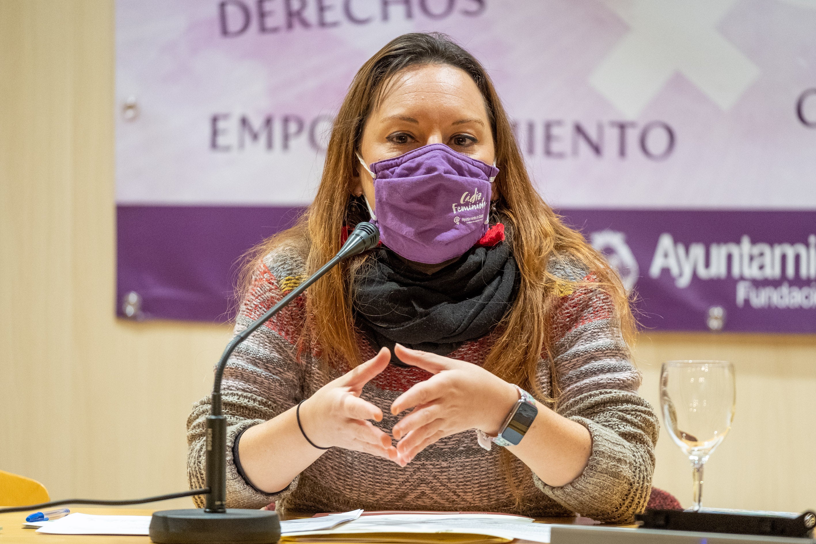 La Fundación de la Mujer reúne al personal técnico para darles a conocer las bases del I Plan de Cuidados de Cádiz La Fundación de la Mujer reúne al personal técnico para darles a conocer las bases del I Plan de Cuidados de Cádiz