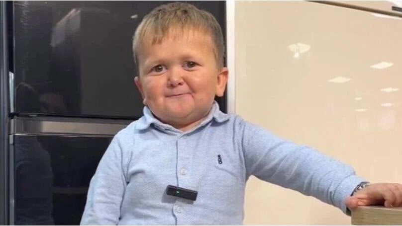 El influencer Hasbulla, detenido por alterar el orden público durante una boda El influencer Hasbulla, detenido por alterar el orden público durante una boda