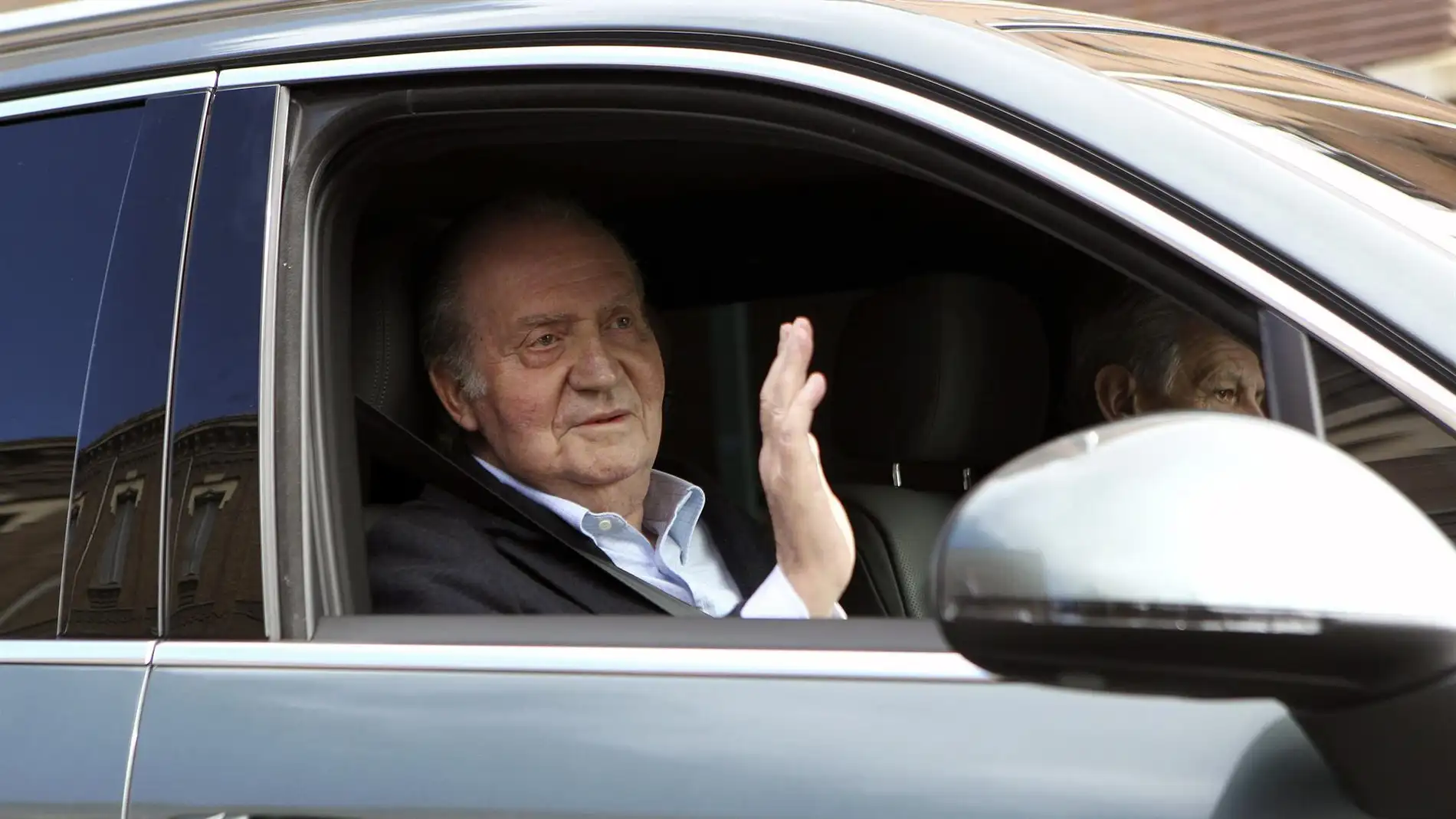 El rey Juan Carlos I comunica a Felipe VI su próximo regreso a España
