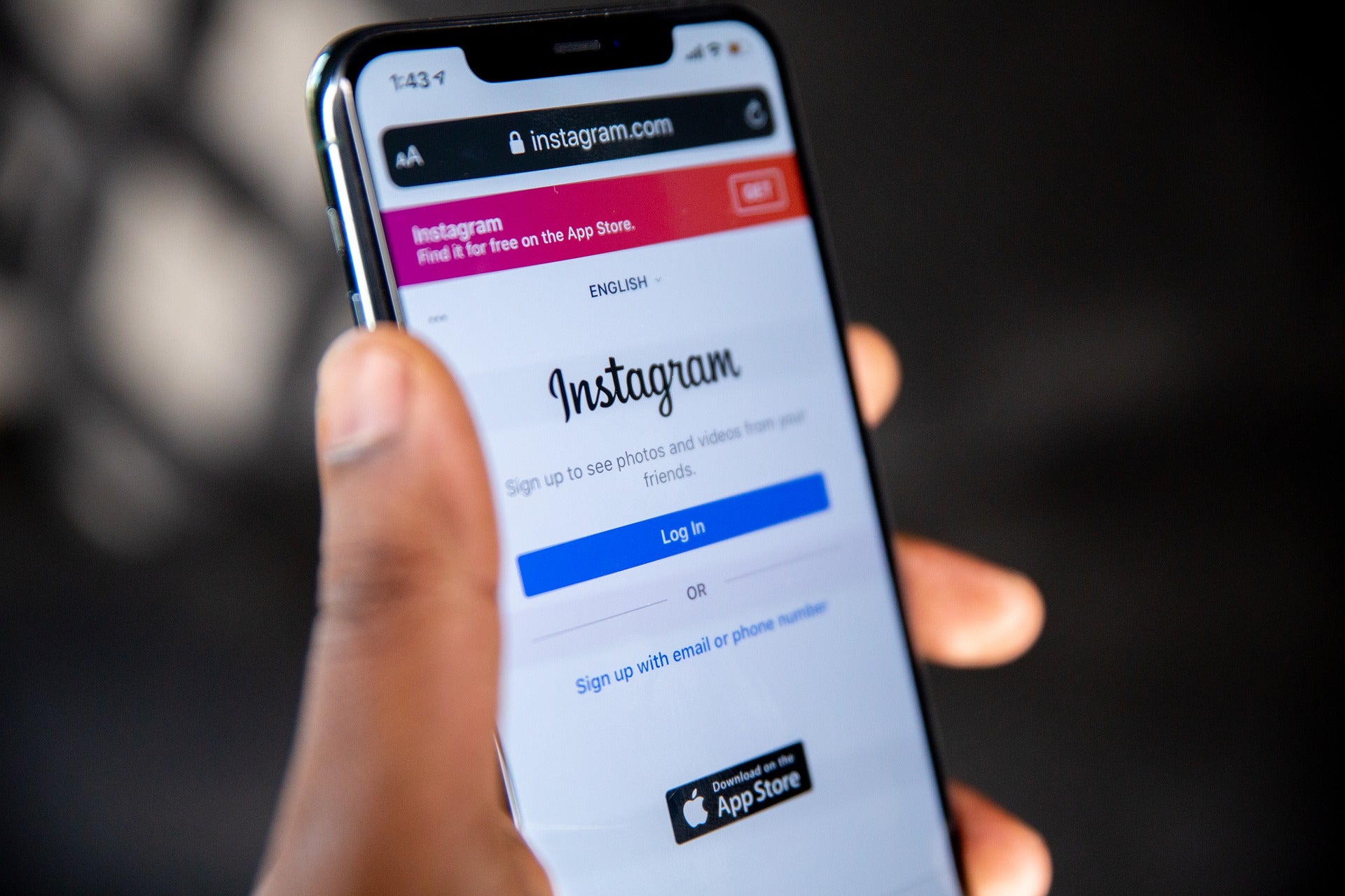Consumo prohíbe a famosos e influencers anunciar alimentos y bebidas dirigidas al público infantil Consumo prohíbe a famosos e influencers anunciar alimentos y bebidas dirigidas al público infantil