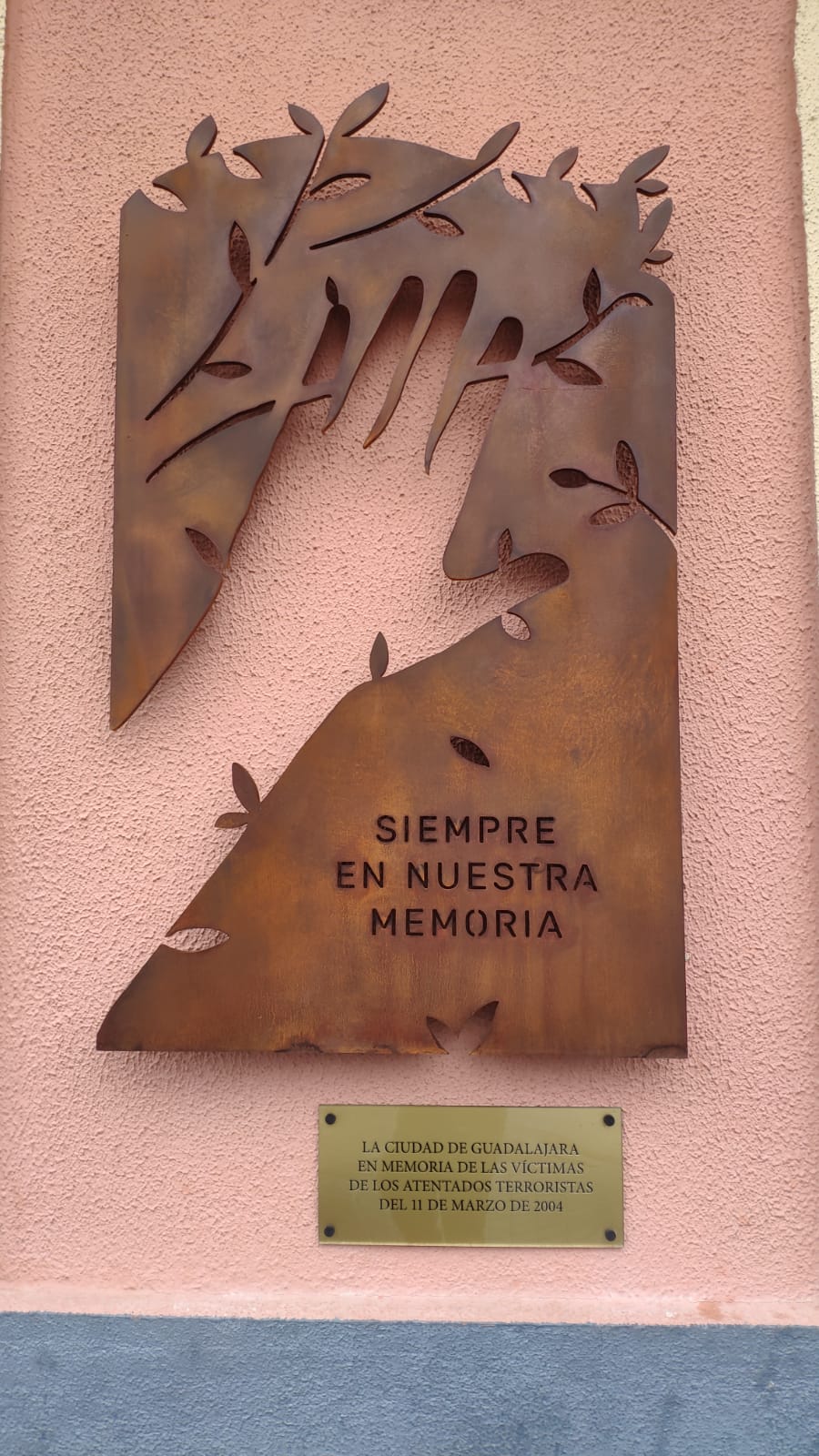 Una escultura recordará el atentado del 11 M Una escultura recordará el atentado del 11 M