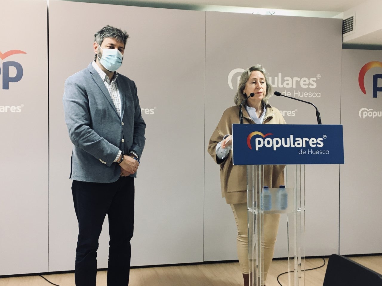 El PP denuncia que la DGA adeuda más de dos millones El PP denuncia que la DGA adeuda más de dos millones