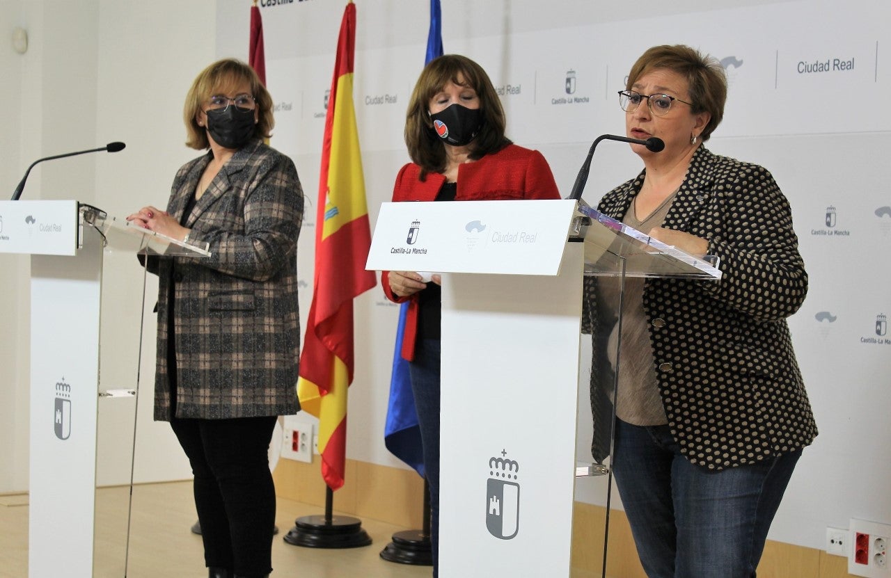 Apelan a la solidaridad responsable de los castellano-manchegos con Ucrania y piden que la canalicen por vías oficiales Apelan a la solidaridad responsable de los castellano-manchegos con Ucrania y piden que la canalicen por vías oficiales